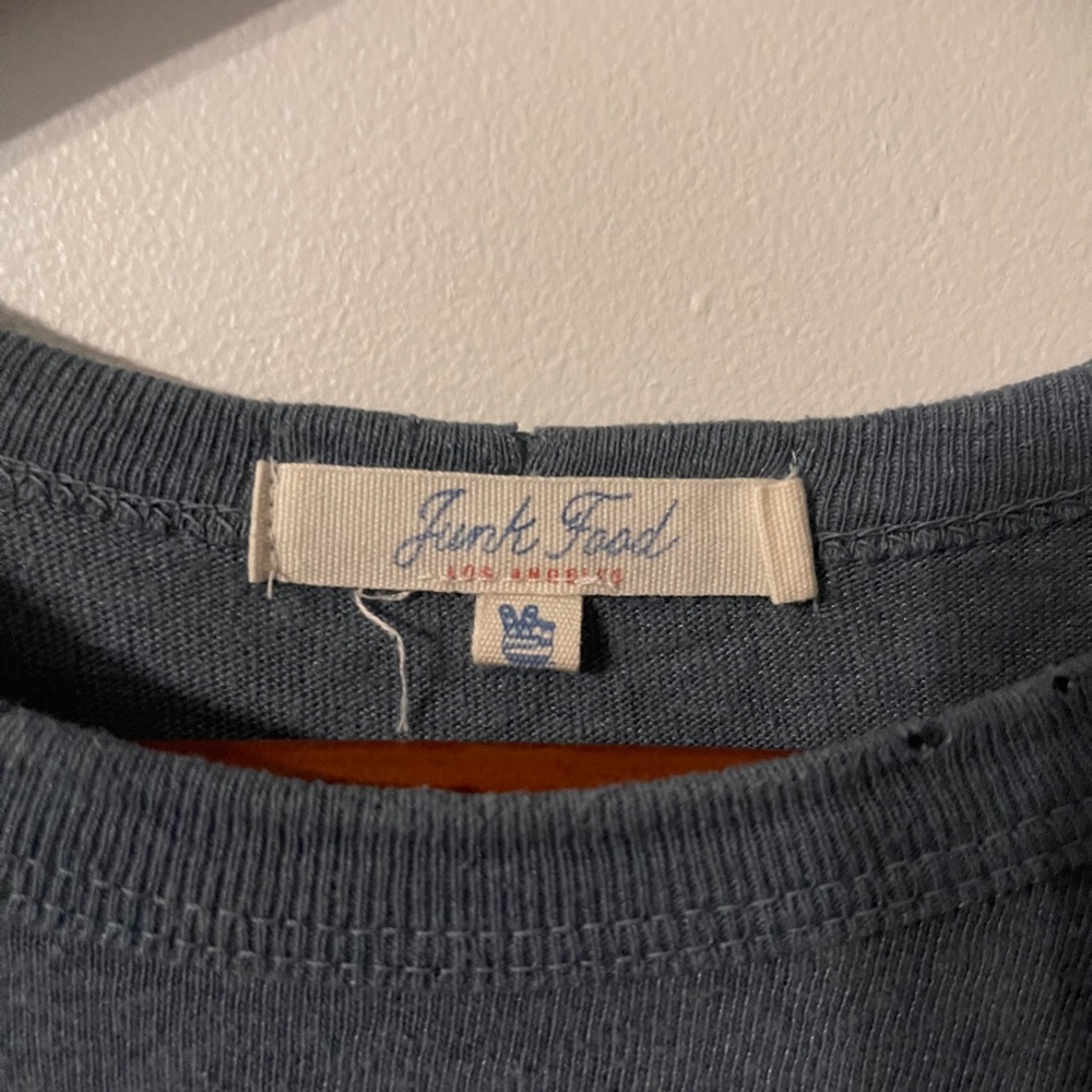 Soft Comfy T-shift - Picture 3 of 3